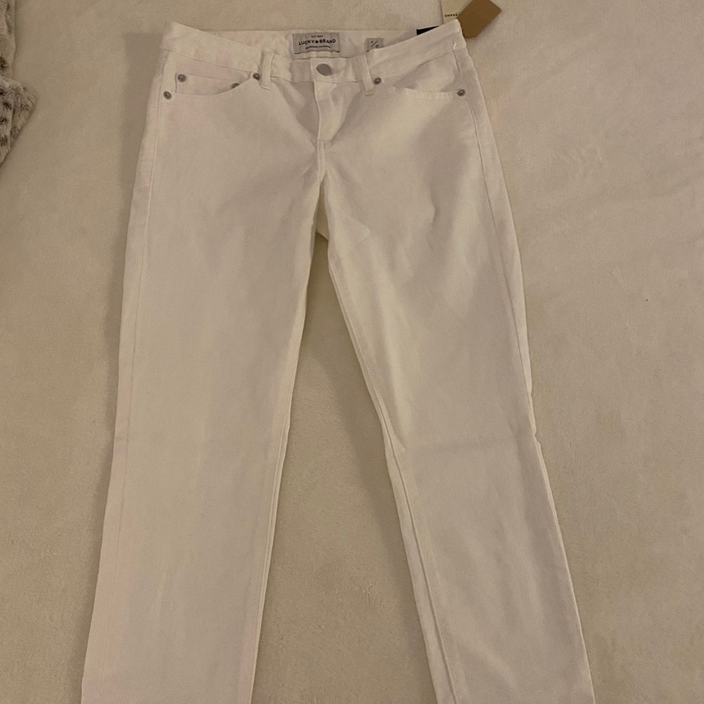 Lucky Jeans size 4/27- Lolita crop -mid rise curvy